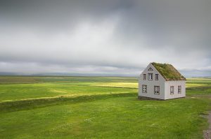 Home Visuele weergave van trends in huisbeveiliging met smartlock, beveiligingscamera en AI-technologie